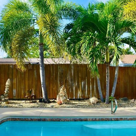 Tropical Island Escape Near Disney, Beach, Cruise Merritt Island エクステリア 写真