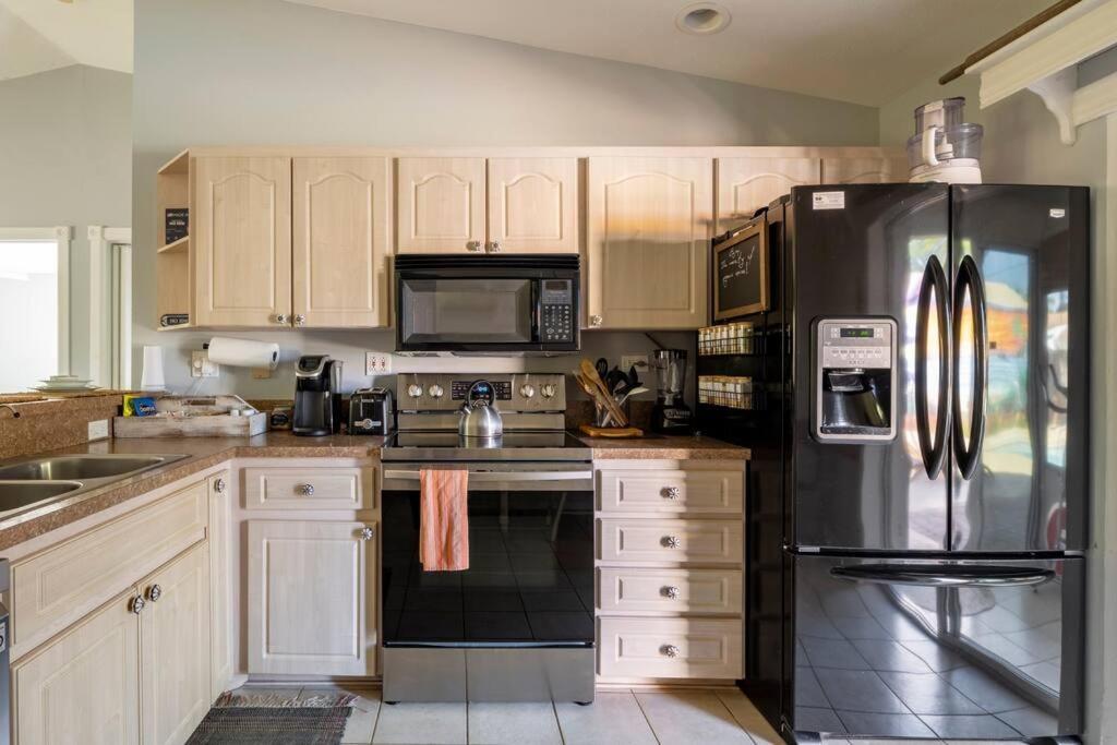 Tropical Island Escape Near Disney, Beach, Cruise Merritt Island エクステリア 写真