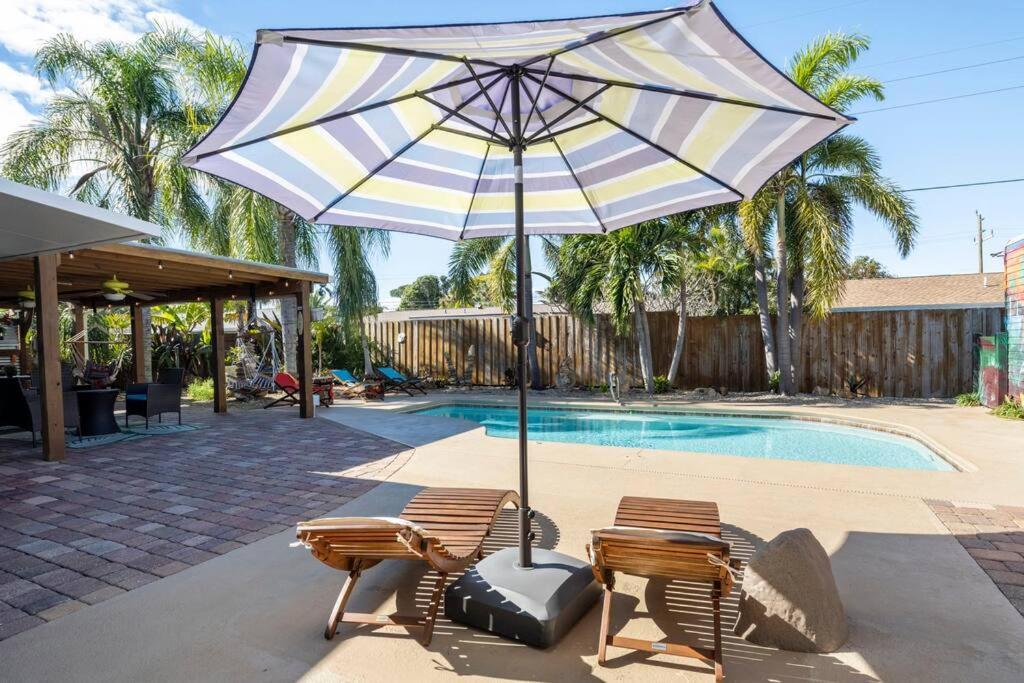 Tropical Island Escape Near Disney, Beach, Cruise Merritt Island エクステリア 写真