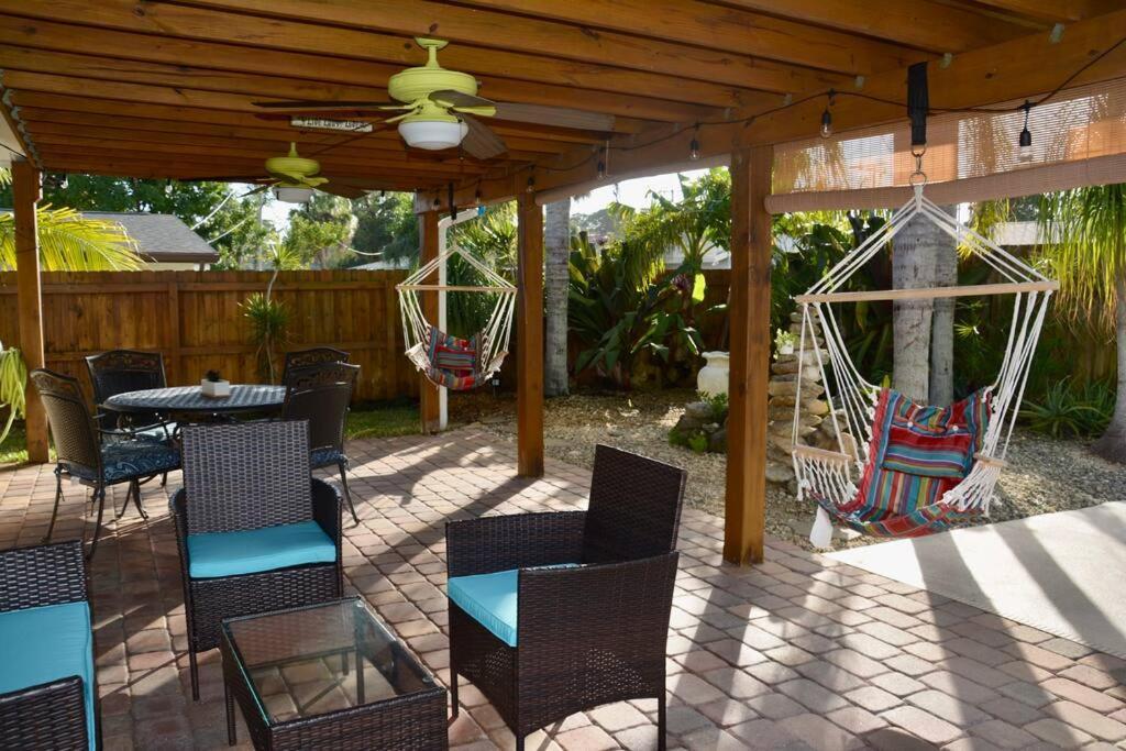 Tropical Island Escape Near Disney, Beach, Cruise Merritt Island エクステリア 写真